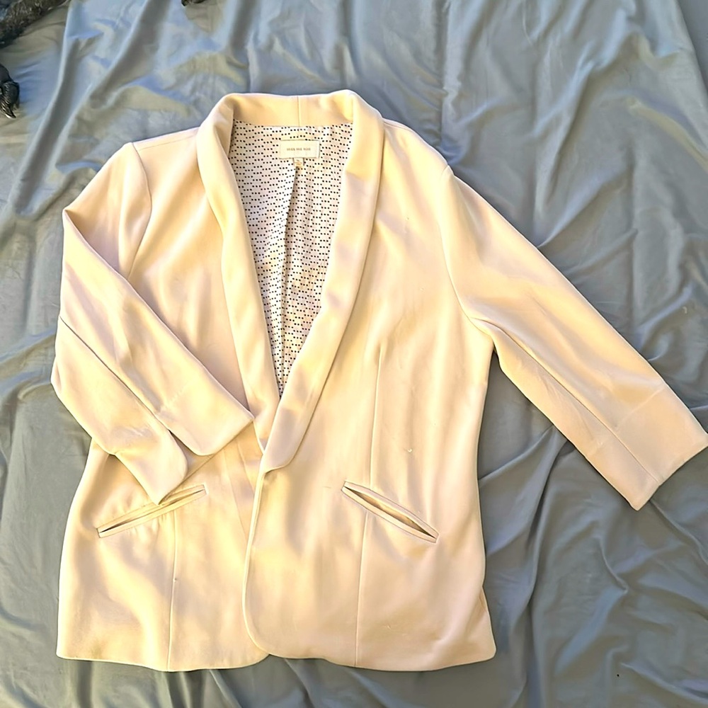 Cream blazer by Skies are Blue. size XL.